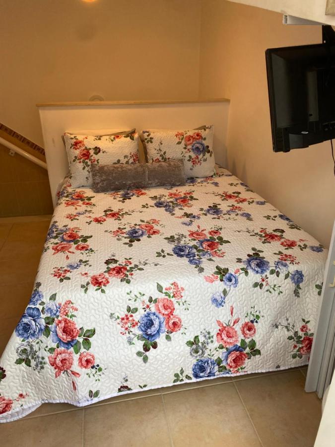 Casa Predio Triplex - Faneca Apartamentos Nazaré Exteriör bild