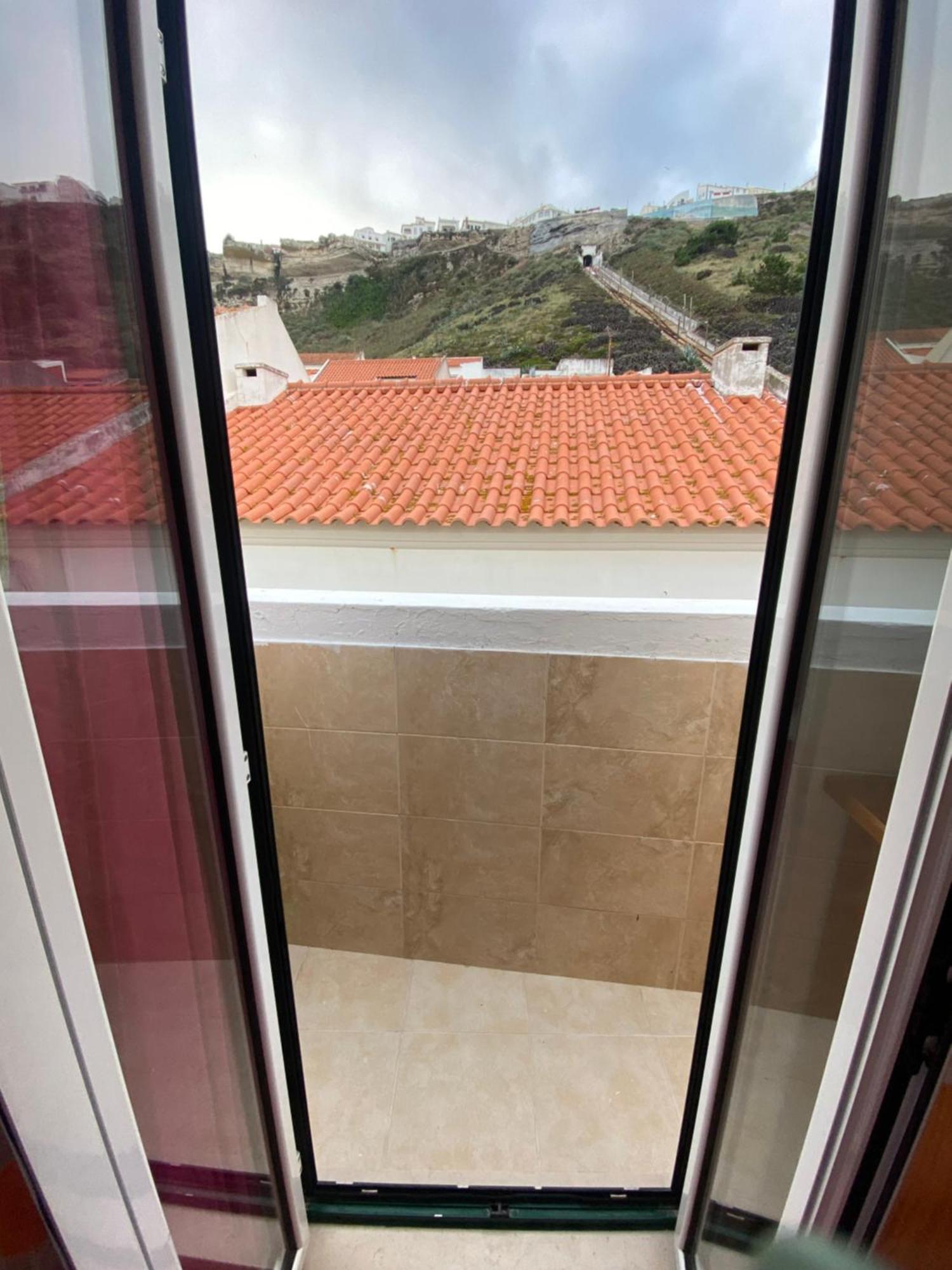 Casa Predio Triplex - Faneca Apartamentos Nazaré Exteriör bild